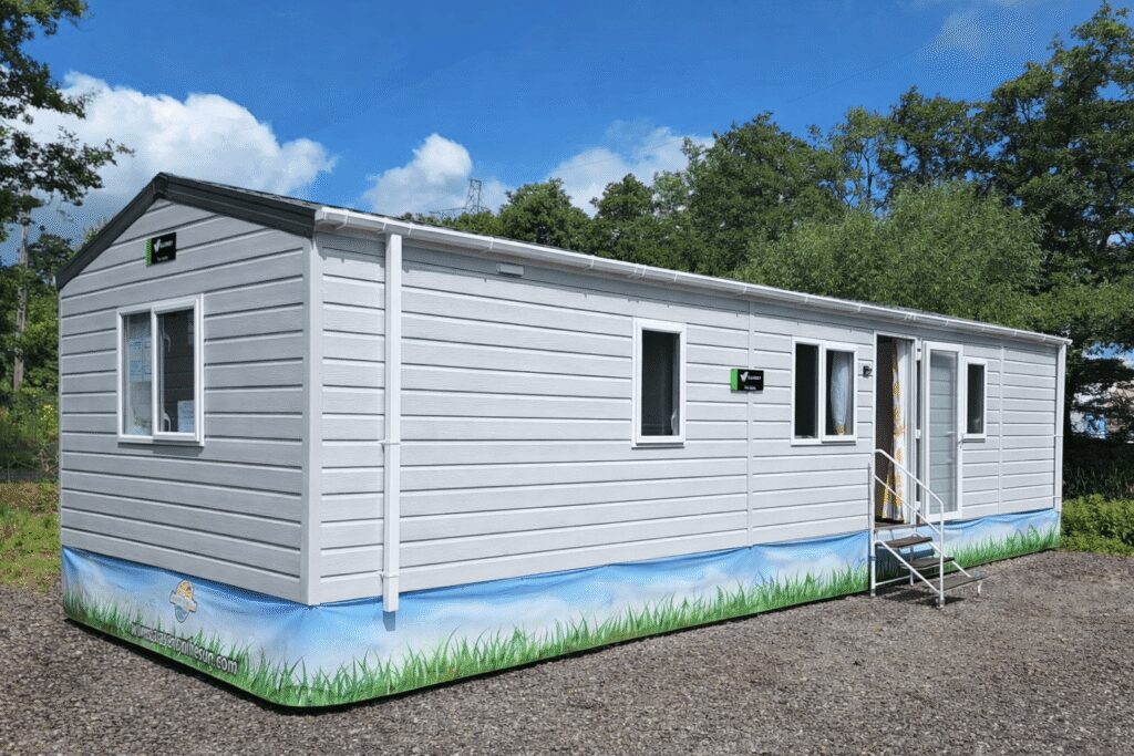Willerby Martin 2023 Lake Vinuela (1)
