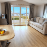 Levante Front Lounge (2)