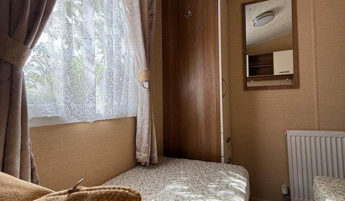 131 Vinaros Willerby Salisbury (2)
