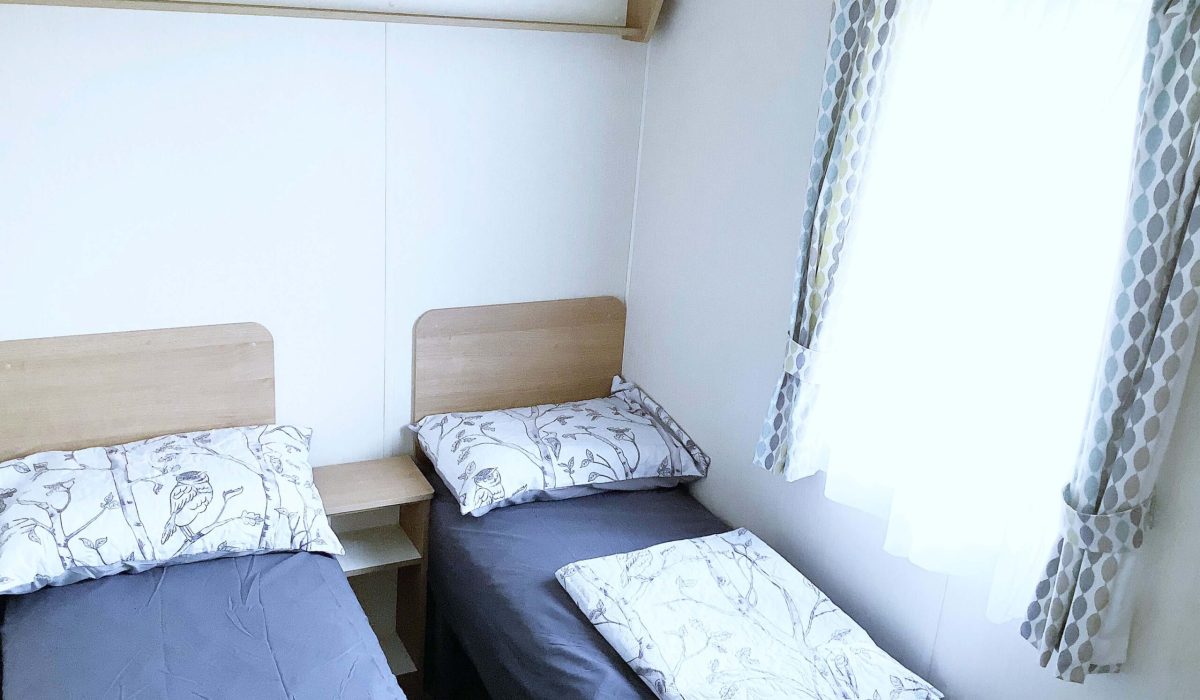 17 Willerby Mistral La Baule (10)