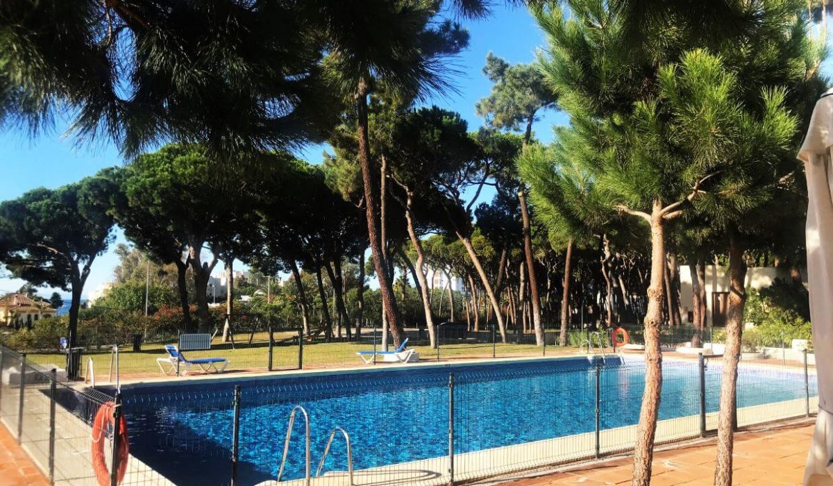 Marbella Buganvilla Caravans In The Sun (15)