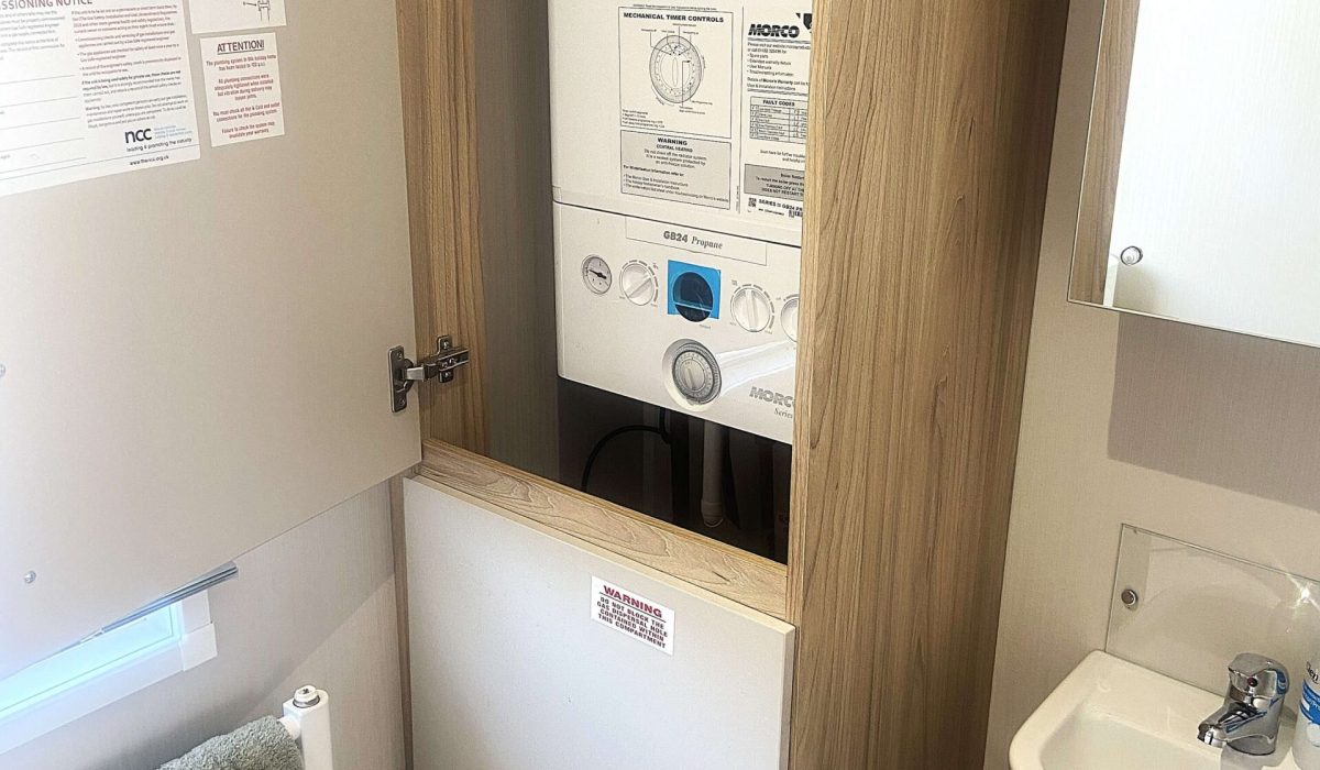 Plot 242 Willerby Manor Saydo Manhattan Spain Caravans In The Sun (7)