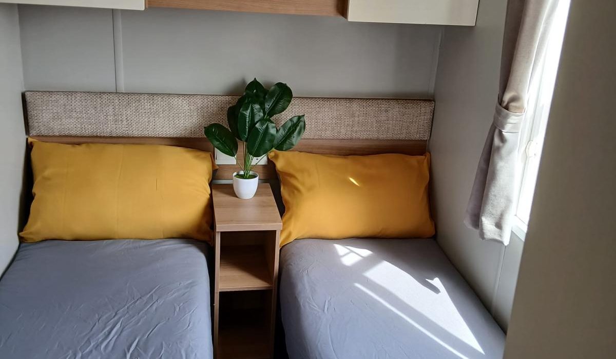 Swift Bordeaux Saydo Manhattan Interior (16)