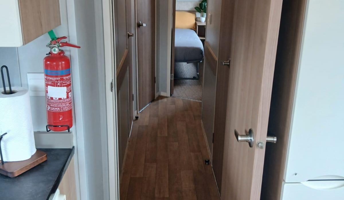 Swift Bordeaux Saydo Manhattan Interior (6)