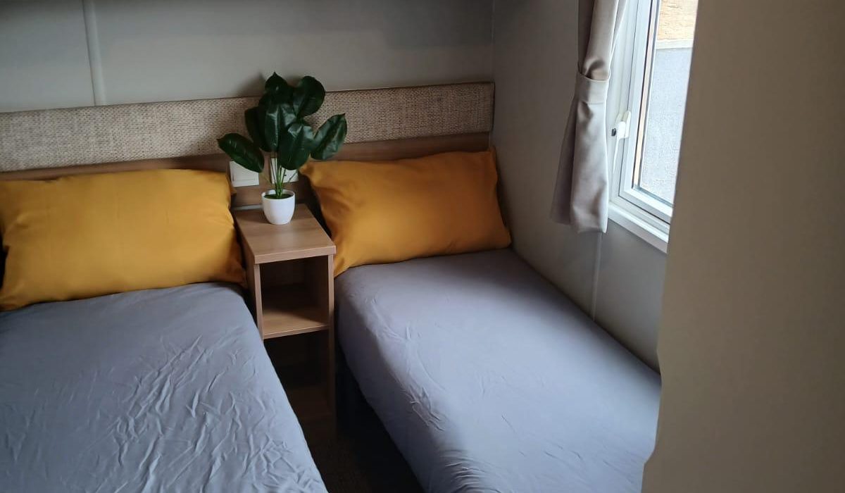 Swift Bordeaux Saydo Manhattan Interior (8)