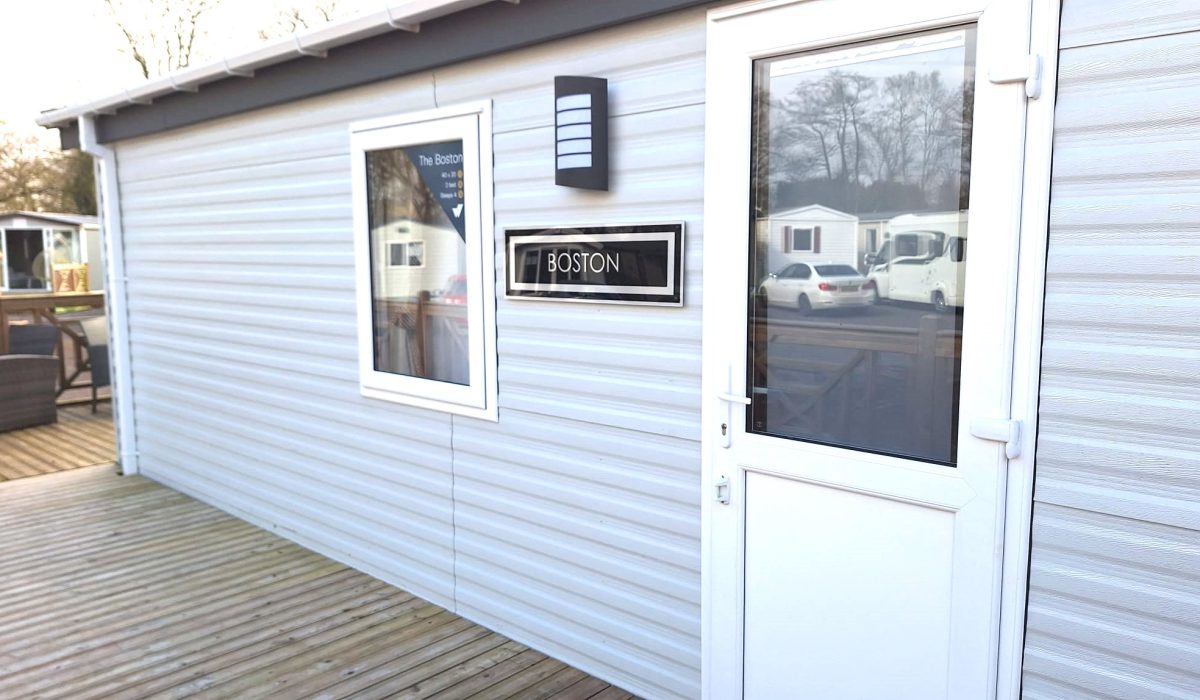 The Willerby Boston UK SG (1)