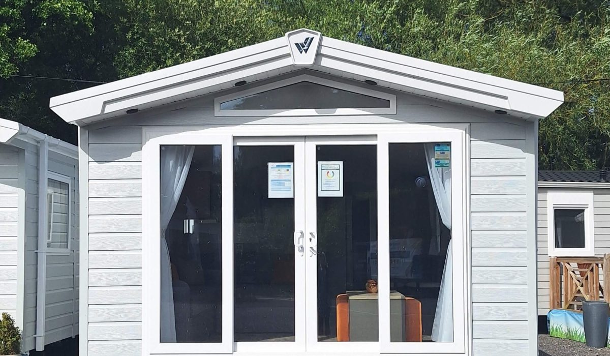 The Willerby Buxton (1)