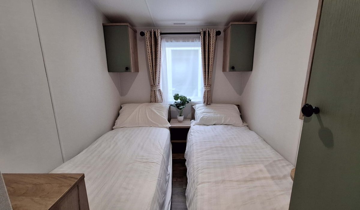 The Willerby Buxton UK SG (13)