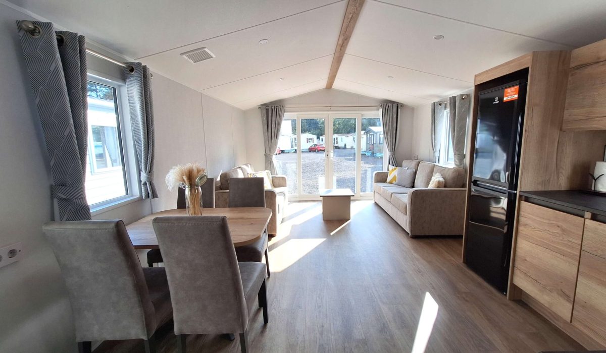 The Willerby Ellerton 35ft (12)