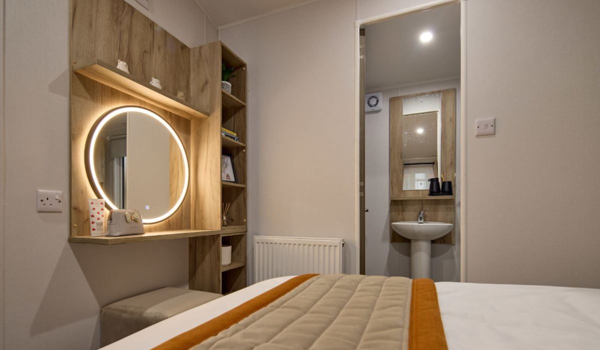 Willerby Buxton 2024 Master Bedroom 2