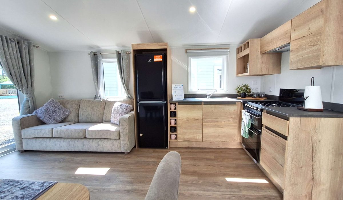 Willerby Ellerton 28ft UK Showground (5)