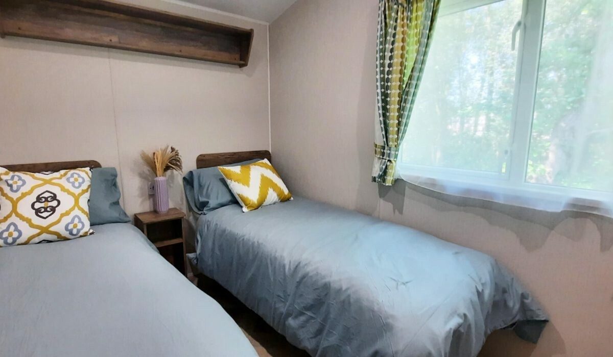 Willerby Martin 2023 Lake Vinuela (2)