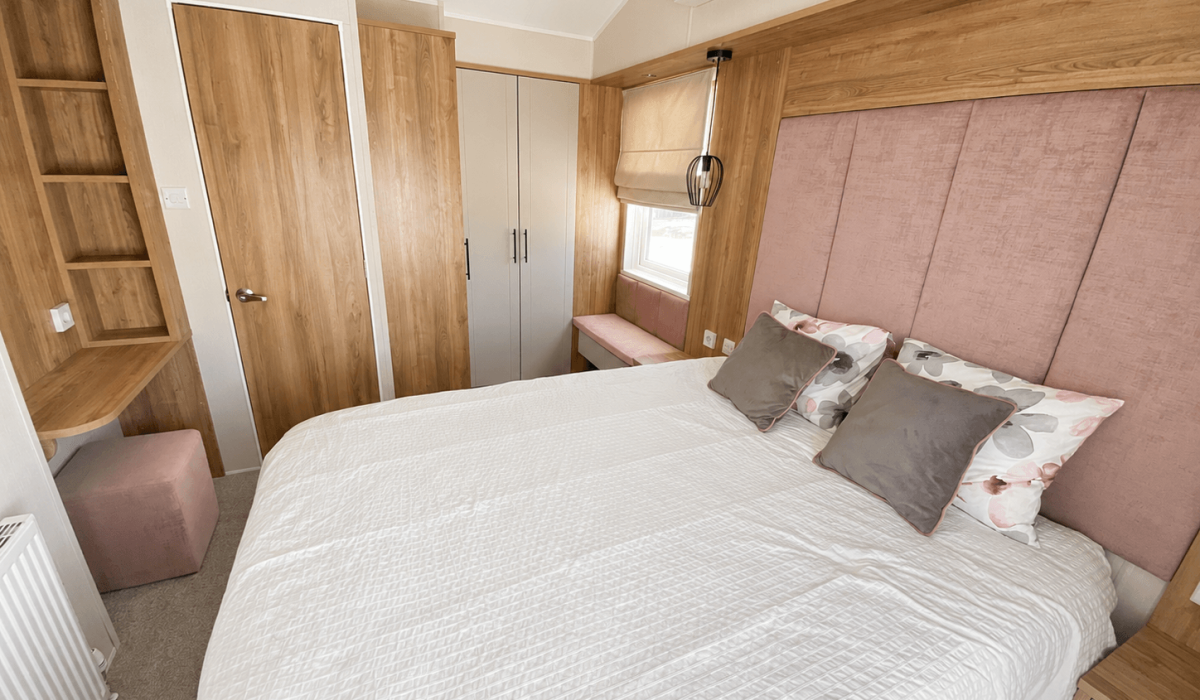 Willerby Waverley Pool Court Saydo Park (10)