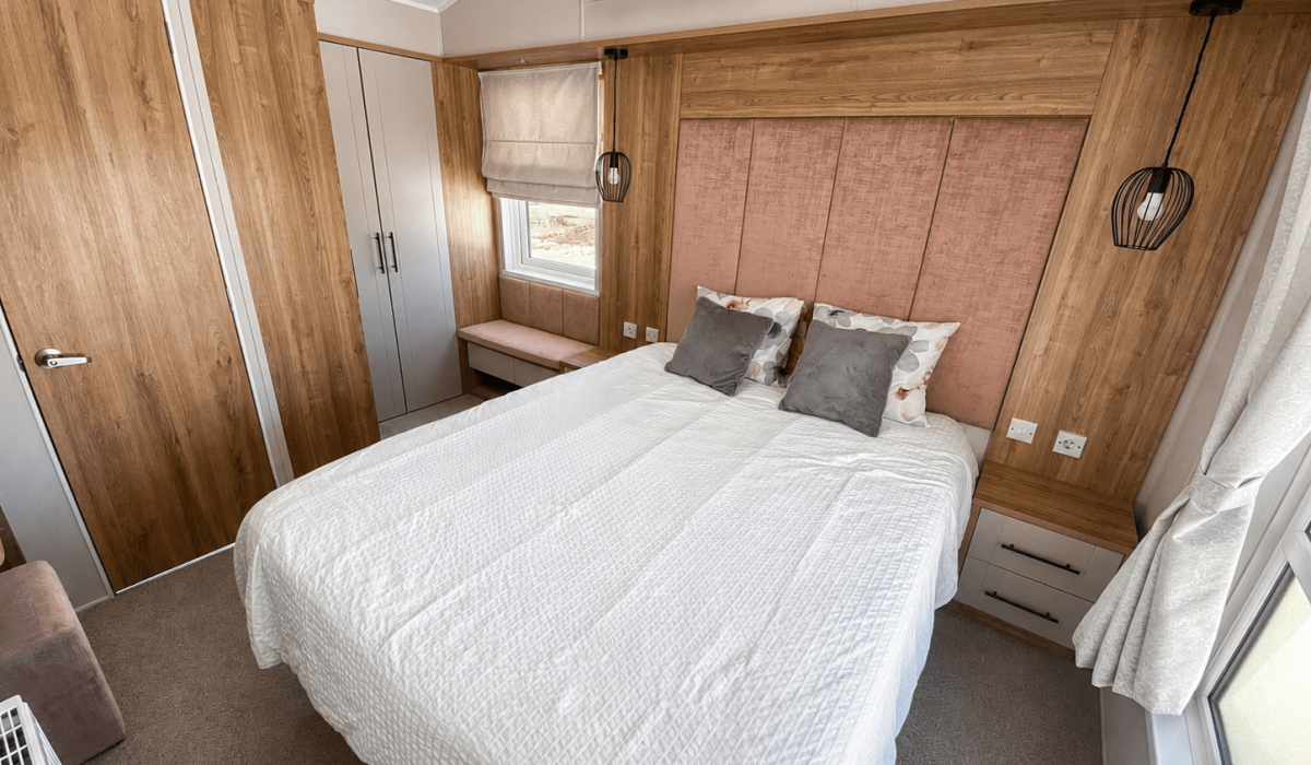 Willerby Waverley Pool Court Saydo Park (11)