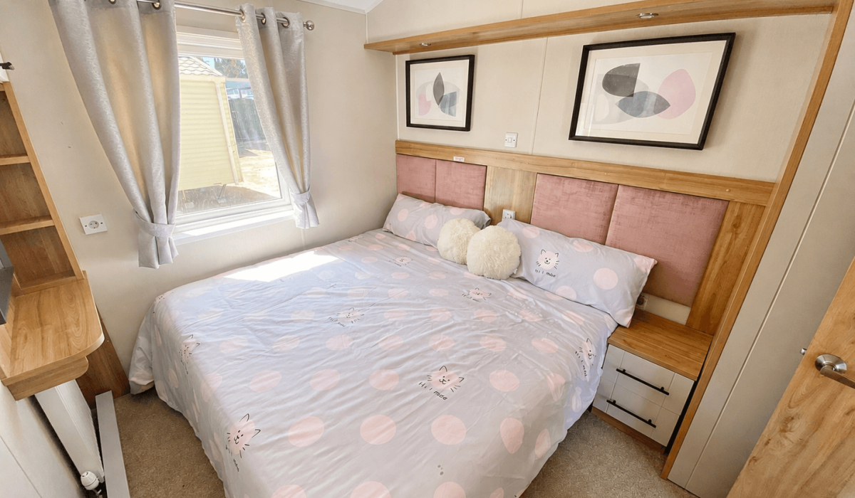 Willerby Waverley Pool Court Saydo Park (14)