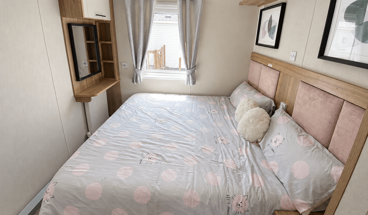Willerby Waverley Pool Court Saydo Park (15)