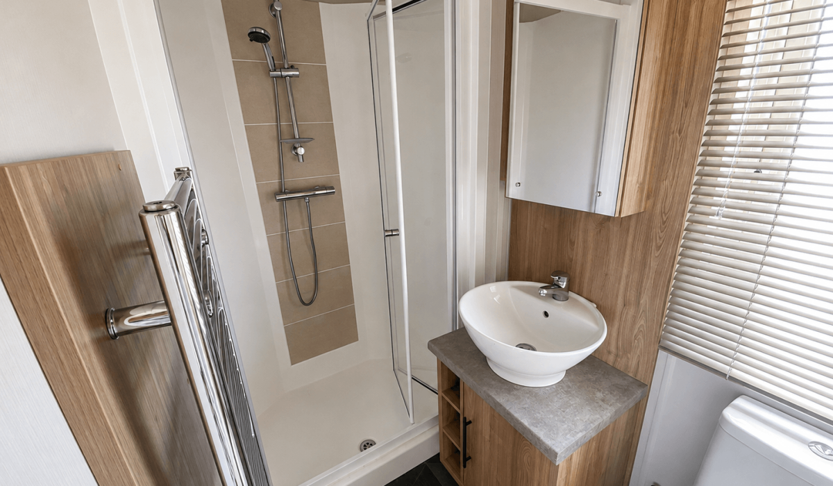 Willerby Waverley Pool Court Saydo Park (9)